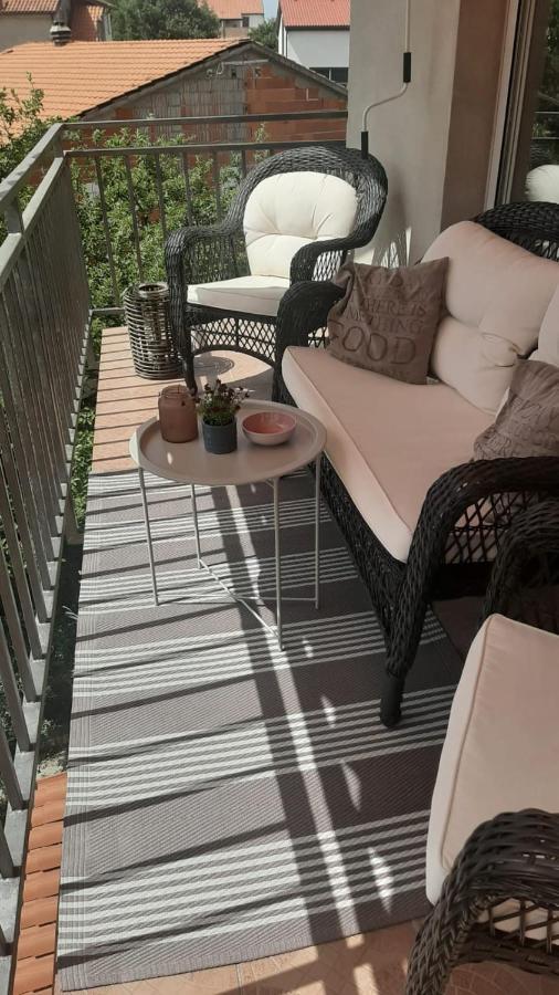 Apartman Debora Sa Privatnim Bazenom Pula Luaran gambar
