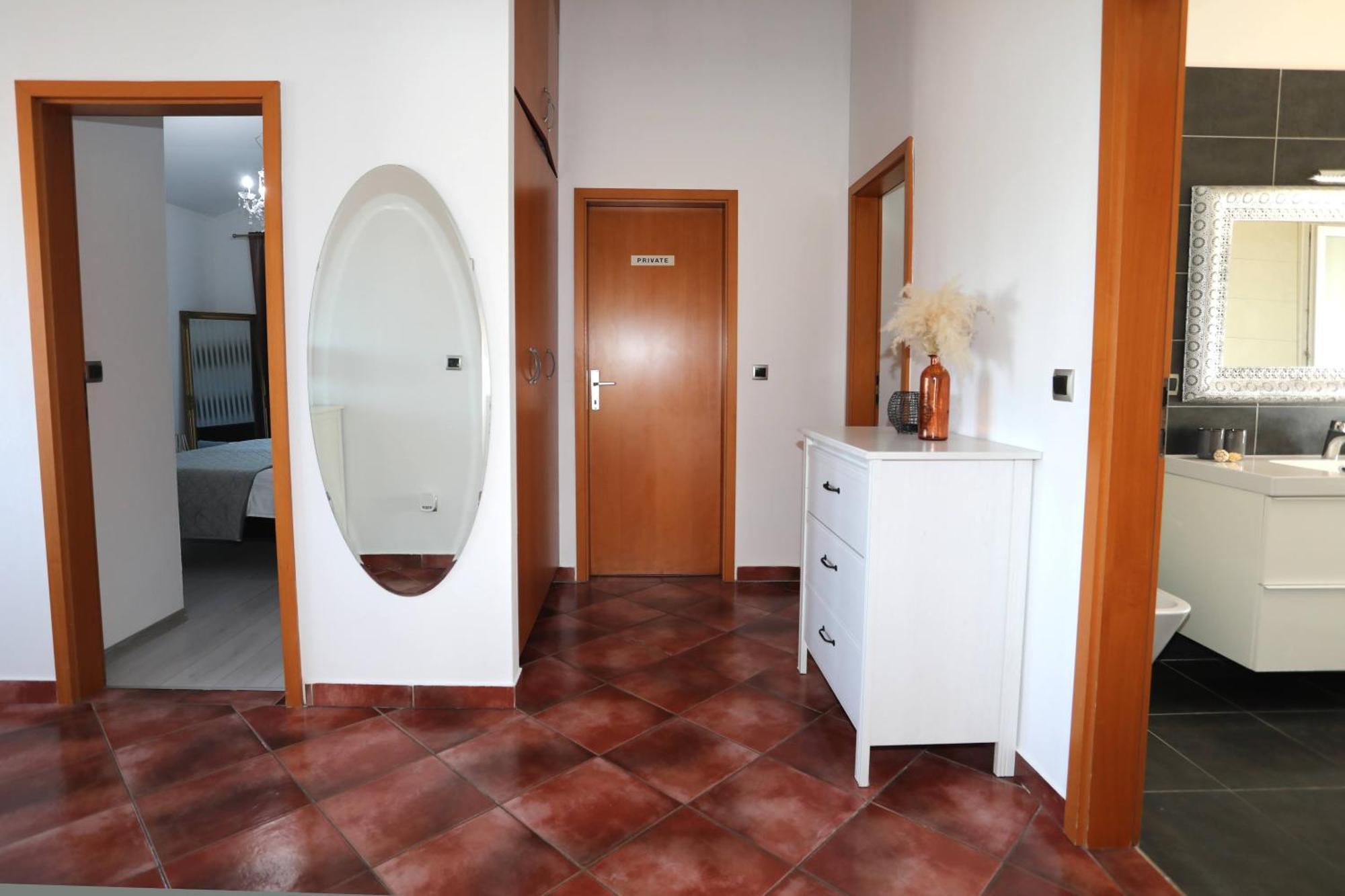 Apartman Debora Sa Privatnim Bazenom Pula Luaran gambar