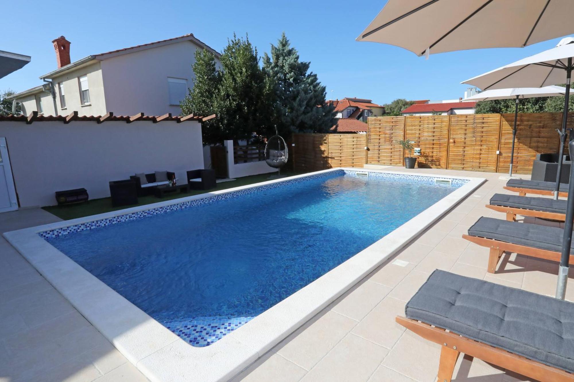Apartman Debora Sa Privatnim Bazenom Pula Luaran gambar