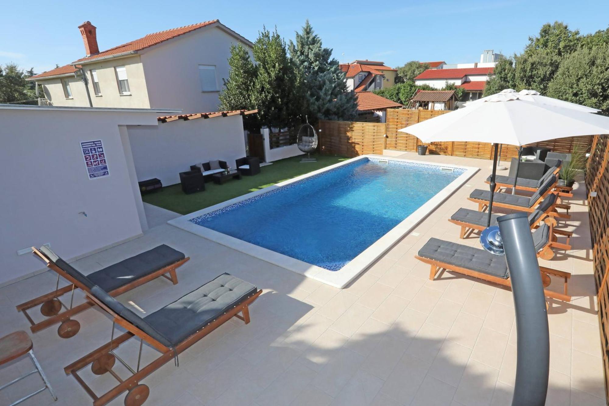 Apartman Debora Sa Privatnim Bazenom Pula Luaran gambar